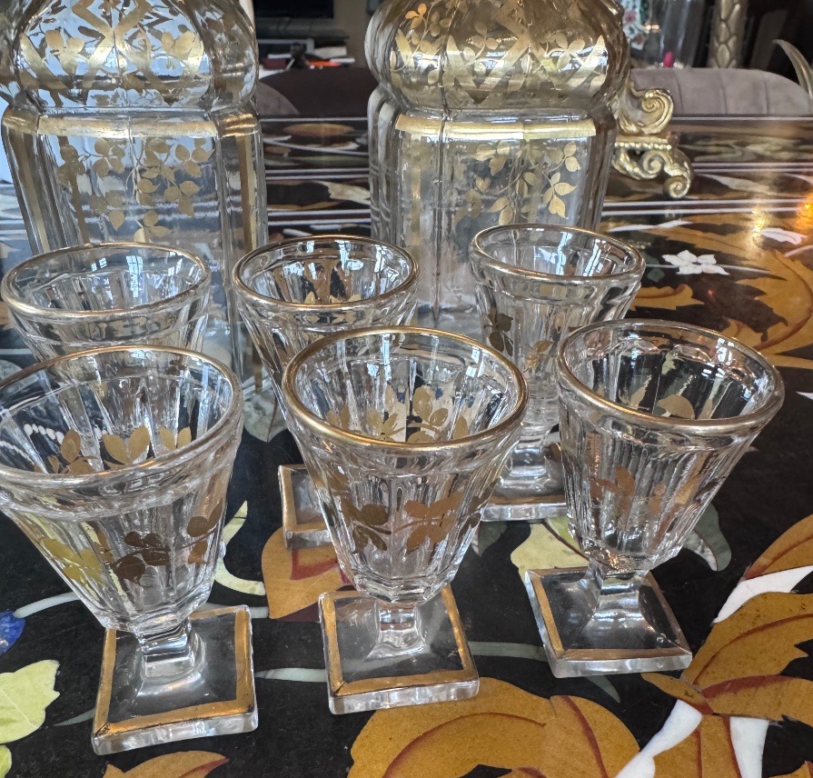 Baccarat – Crystal Liquor Set, Made Of Pressed And Molded Crystal And Gilded With Gold – Napoleonic Era -photo-2