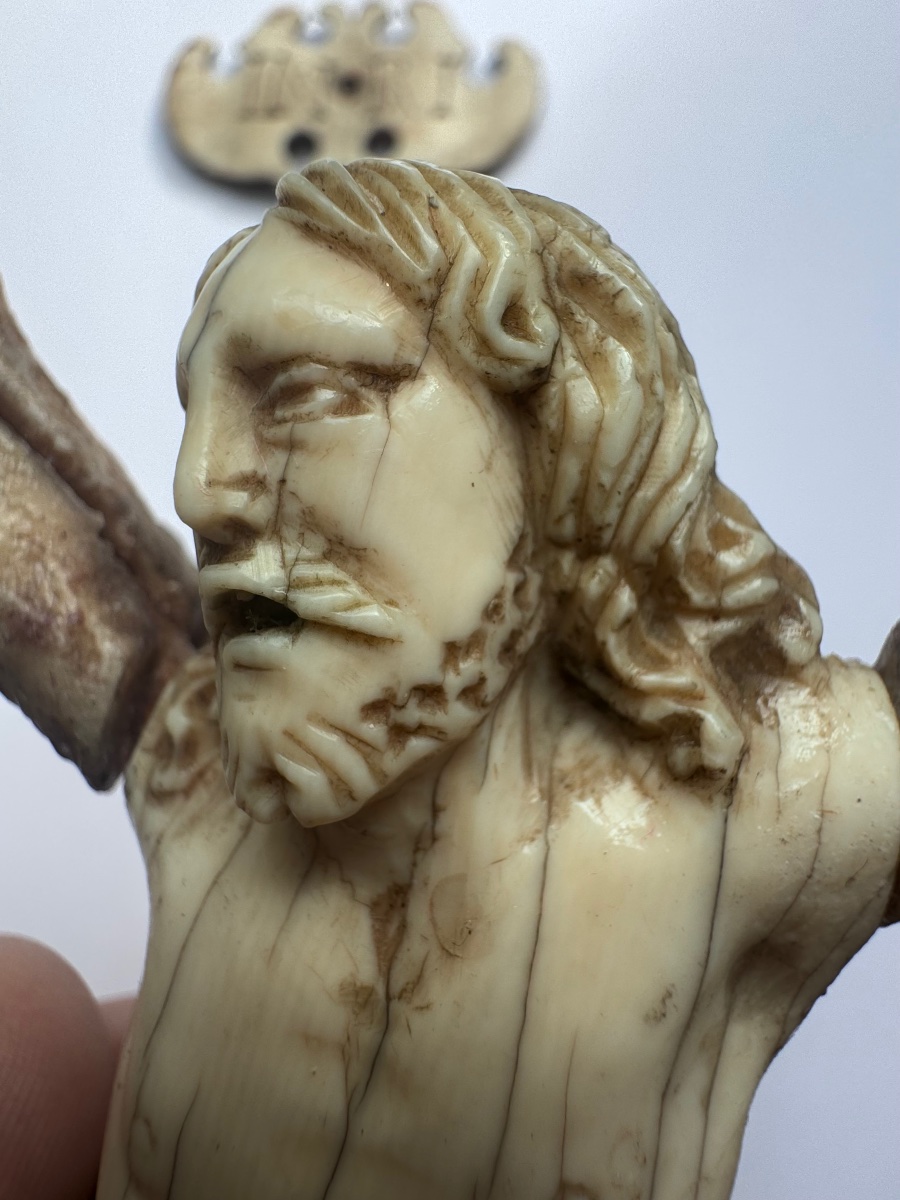 Carved Ivory Figure Of Christ – Indo-portuguese Work, Probably From Goa – Late 16th / Early 17th Century -photo-6