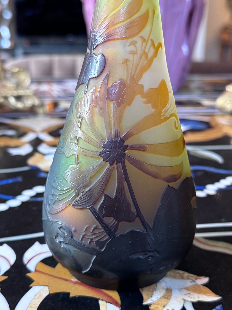émile Gallé (1846–1904) – Vase With Honeysuckle Design  -photo-3