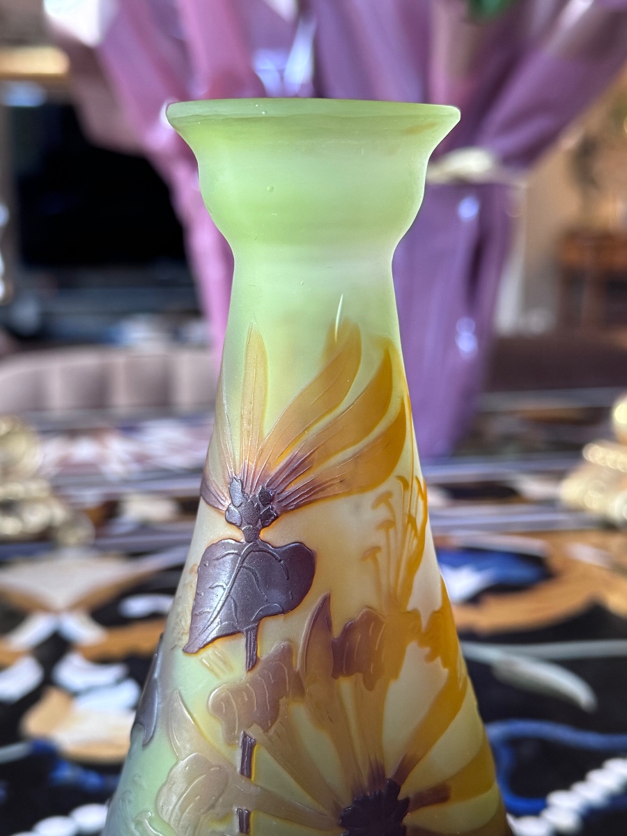 émile Gallé (1846–1904) – Vase With Honeysuckle Design  -photo-4
