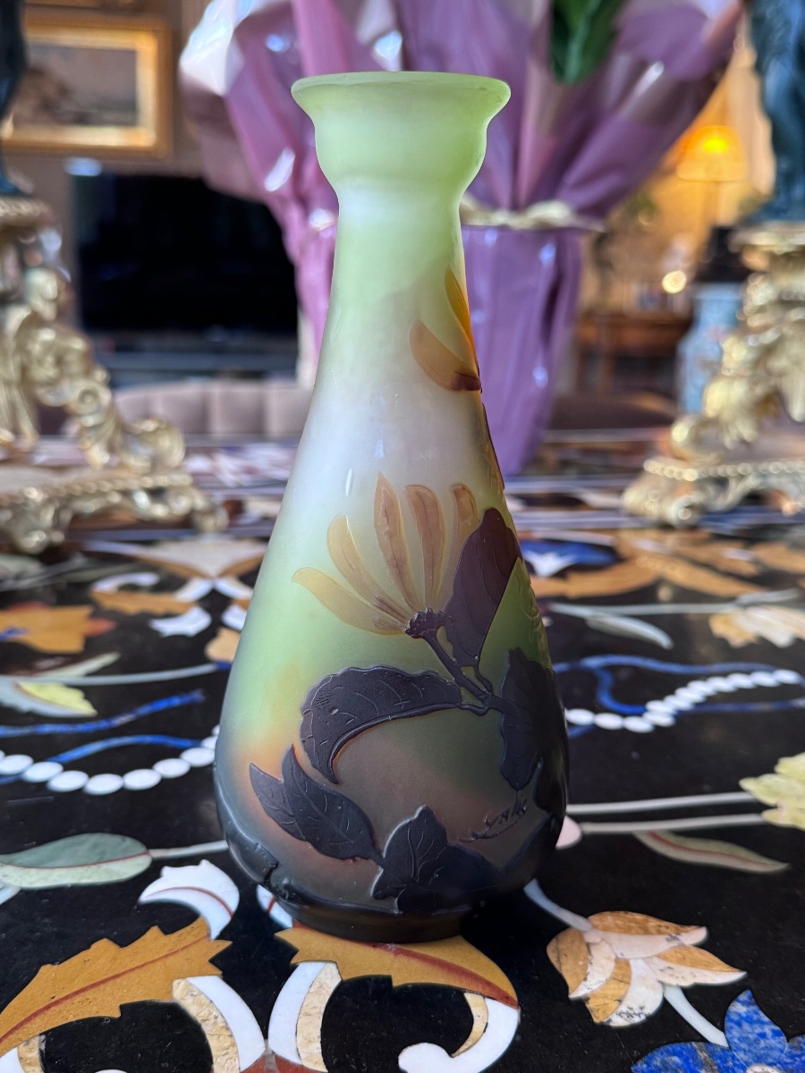 émile Gallé (1846–1904) – Vase With Honeysuckle Design  -photo-2