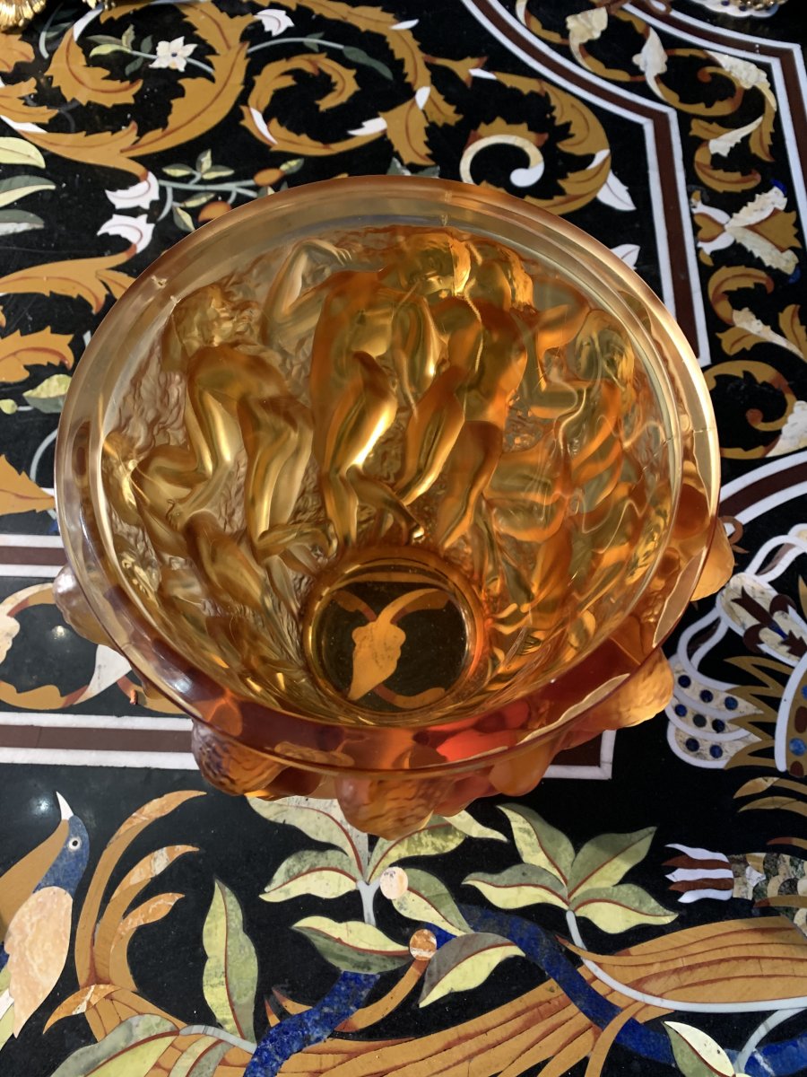 LALIQUE - VASE MODELE " BACCHANTES "  AMBRE- MODELE CREE EN 1927-photo-3