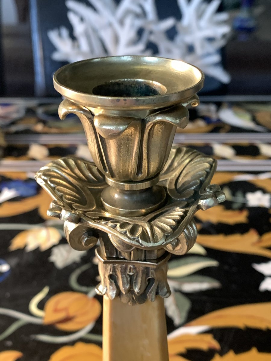 Pair Of Restoration Period Candlesticks In Bronze And Siena Marble-photo-3