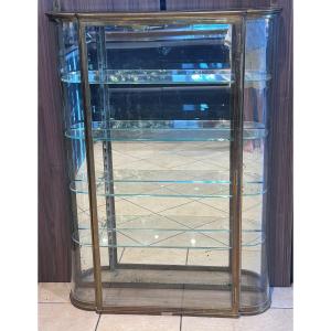 Important Display Case In Brass And Curved Glass Maison E. Langlois, Paris - Circa 1920