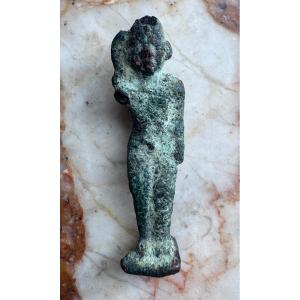 Small Antique Statuette In Bronze With Green Patina Stylized Female Figure -