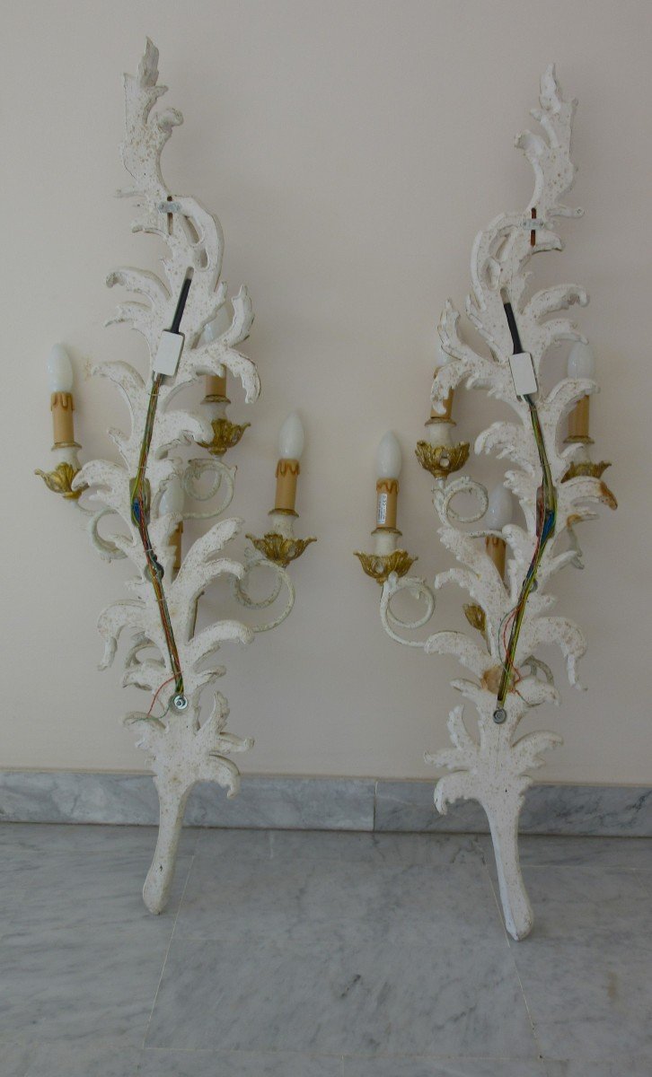 Paire d'Appliques En Bois Patiné Et Doré De Style Louis XV-photo-2