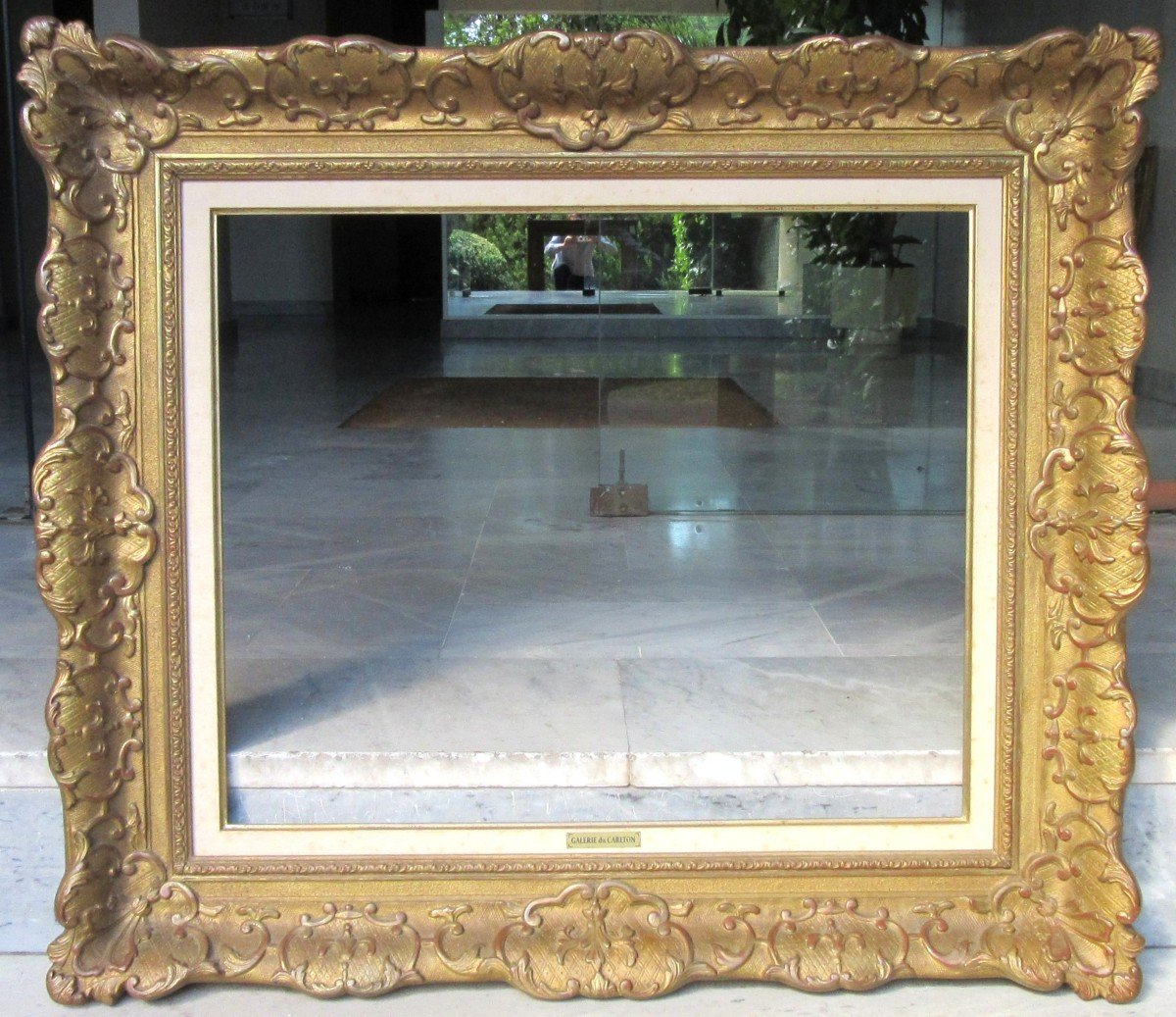Louis XV Style Gilded Wood And Stucco Frame -photo-1