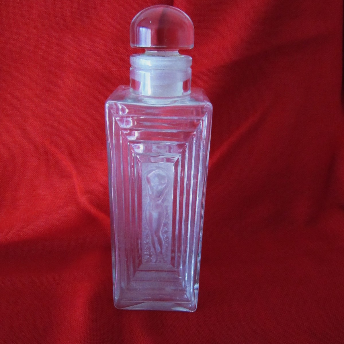 Flacon à parfum René Lalique Ep. 20ème