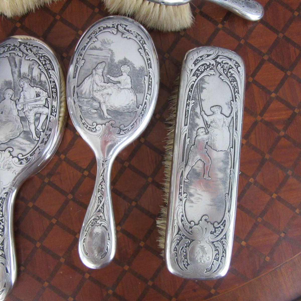 Nécessaire de toilette de style Louis XV en argent Ep. fin 19ème-photo-4