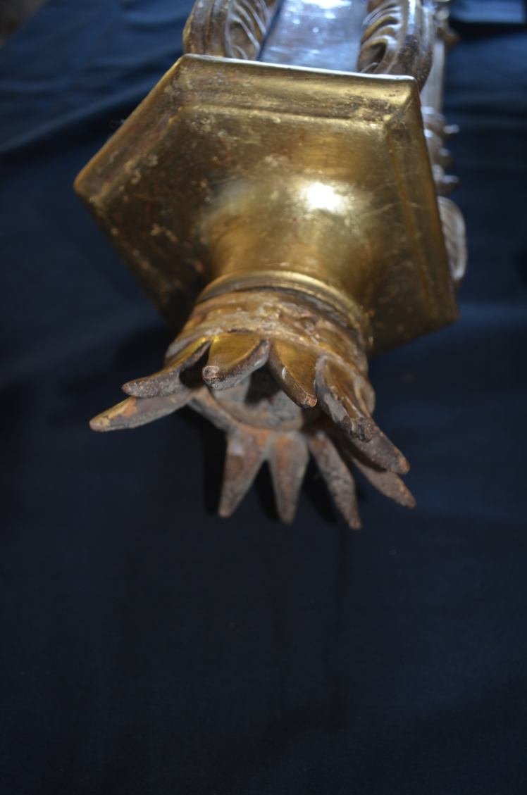 Pair Of Louis XV Giltwood Sconces-photo-2