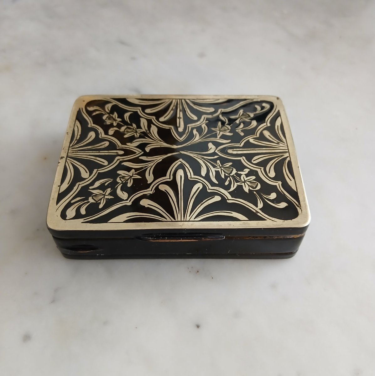 Black Chinese Lacquer Box-photo-2