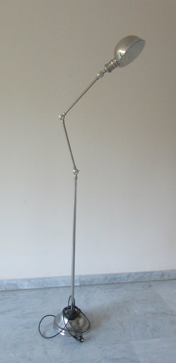 Industrial Floor Lamp-photo-1