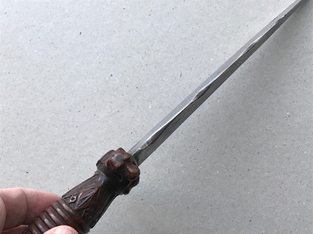 Dagger / Hunting Knife With Hand Carved Grip-photo-5