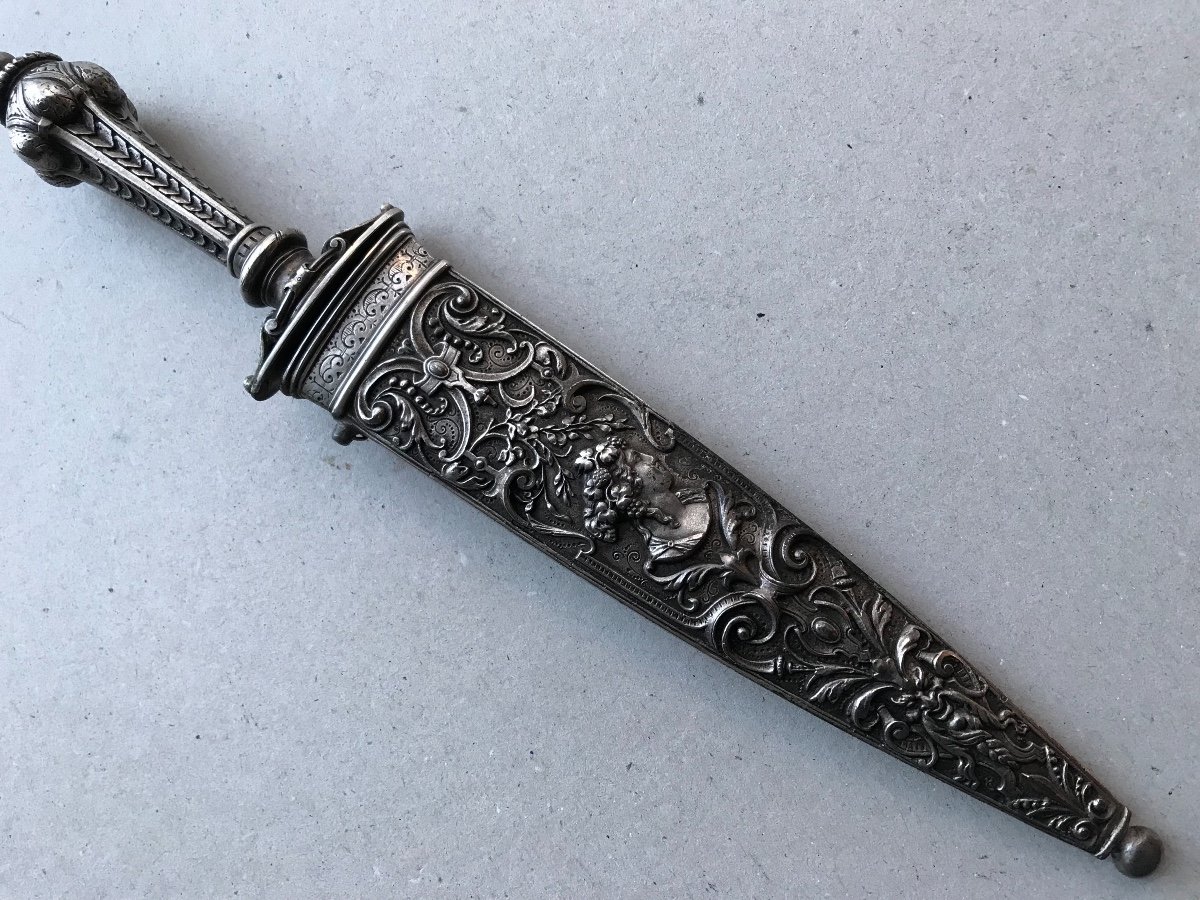 Romantic Dagger In Silvered Metal-photo-2