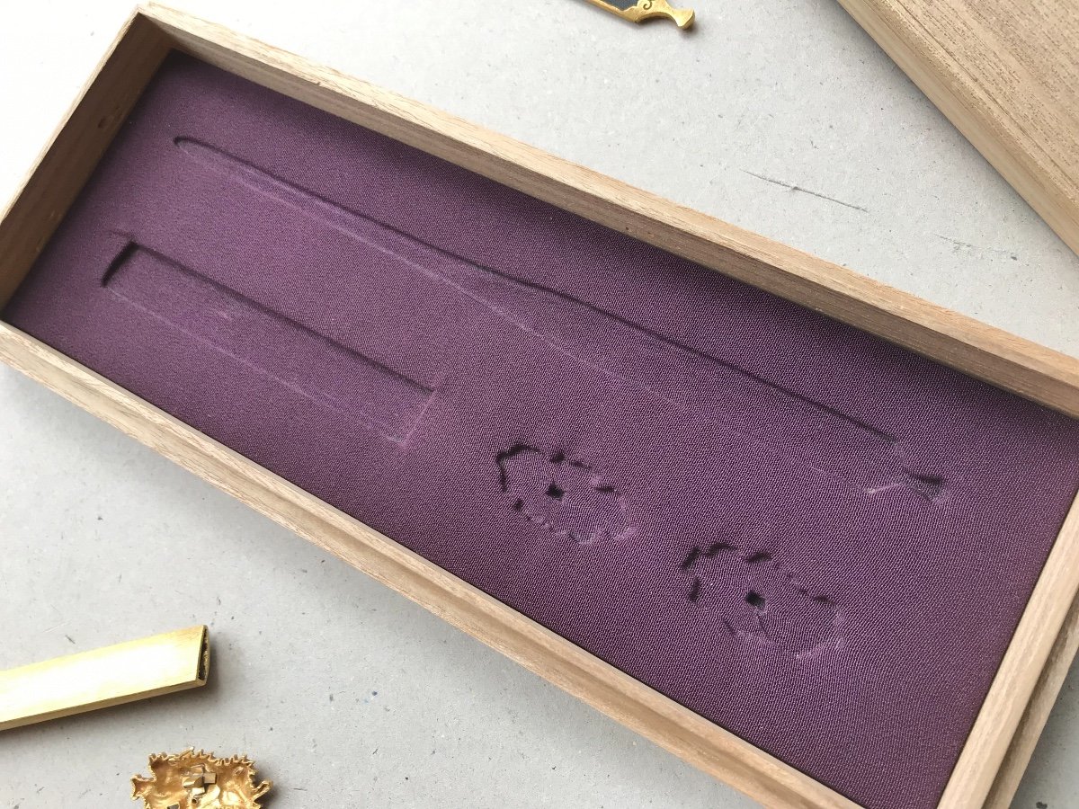 Beautiful Set Of Kozuka, Kogai And Menuki In Solid Gold For Japanese Sword-photo-5