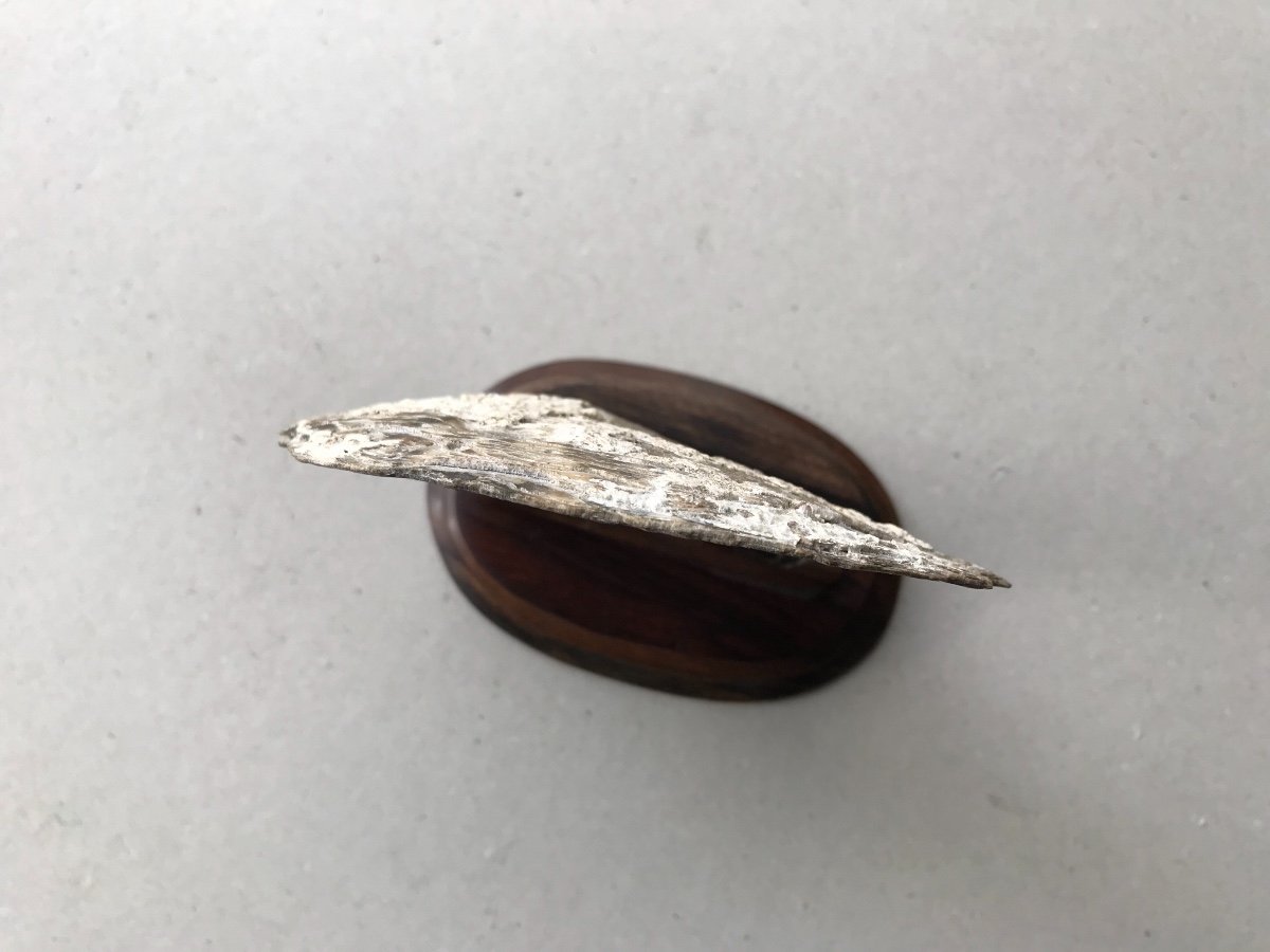 Mother-of-pearl Carved Skull-photo-3