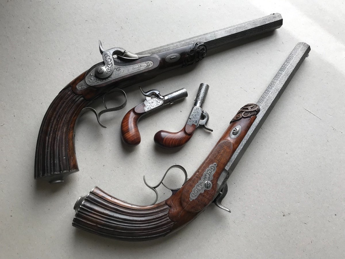 Case Set Of 4 Dueling And Pocket Percussion Pistols, Signed Chaubet In Bordeaux-photo-5