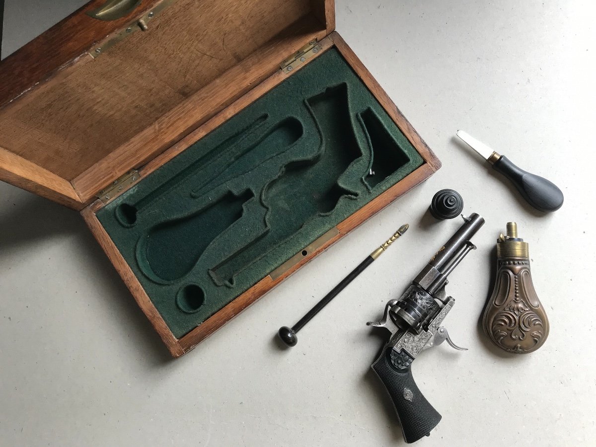 Coffret De Luxe De Petit Pistolet Barillet Lefaucheux-photo-4
