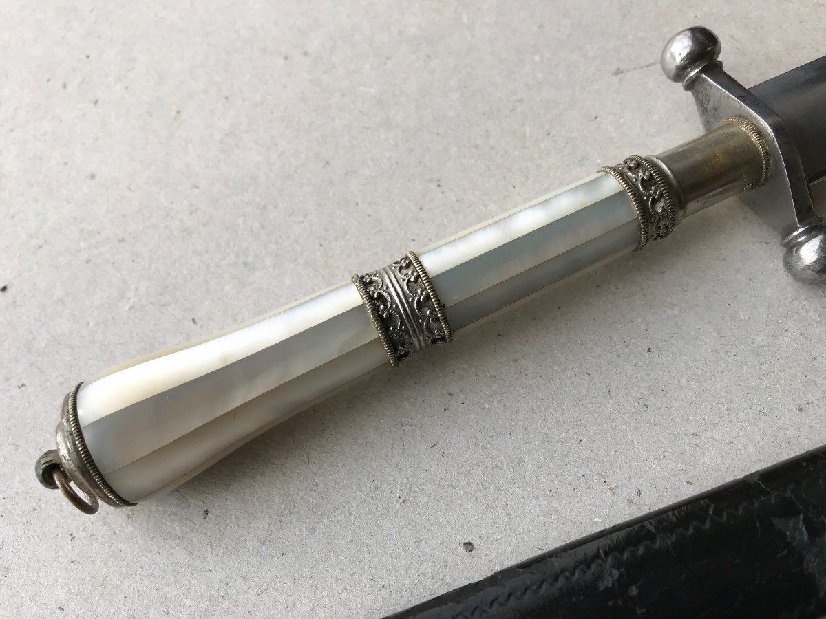 Large Stiletto Dagger Mother Of Pearl With Flaming Blade-photo-5