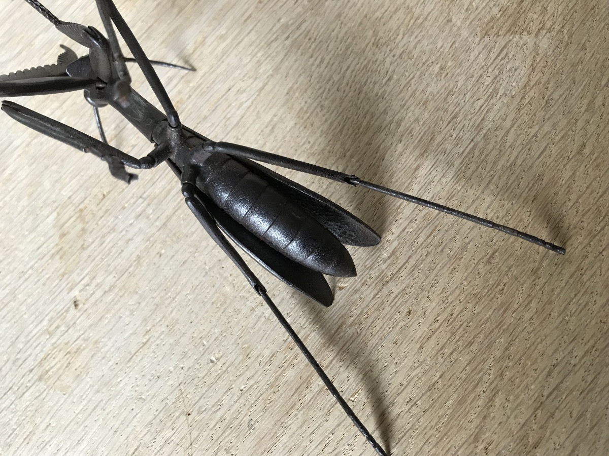 Wrought Iron Praying Mantis Jizai Okimono-photo-1