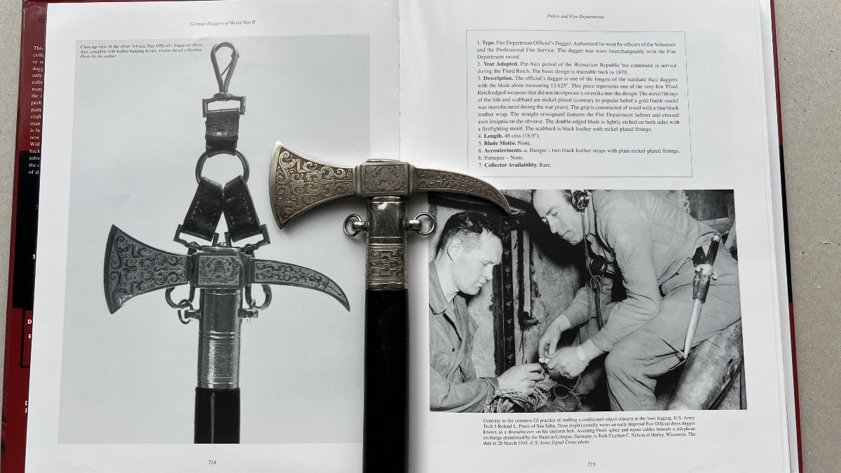 German Luxury Firefighter's Axe In 3/4 Proportion-photo-5