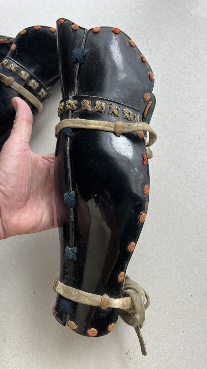 suneate pour armure de samurai -photo-3