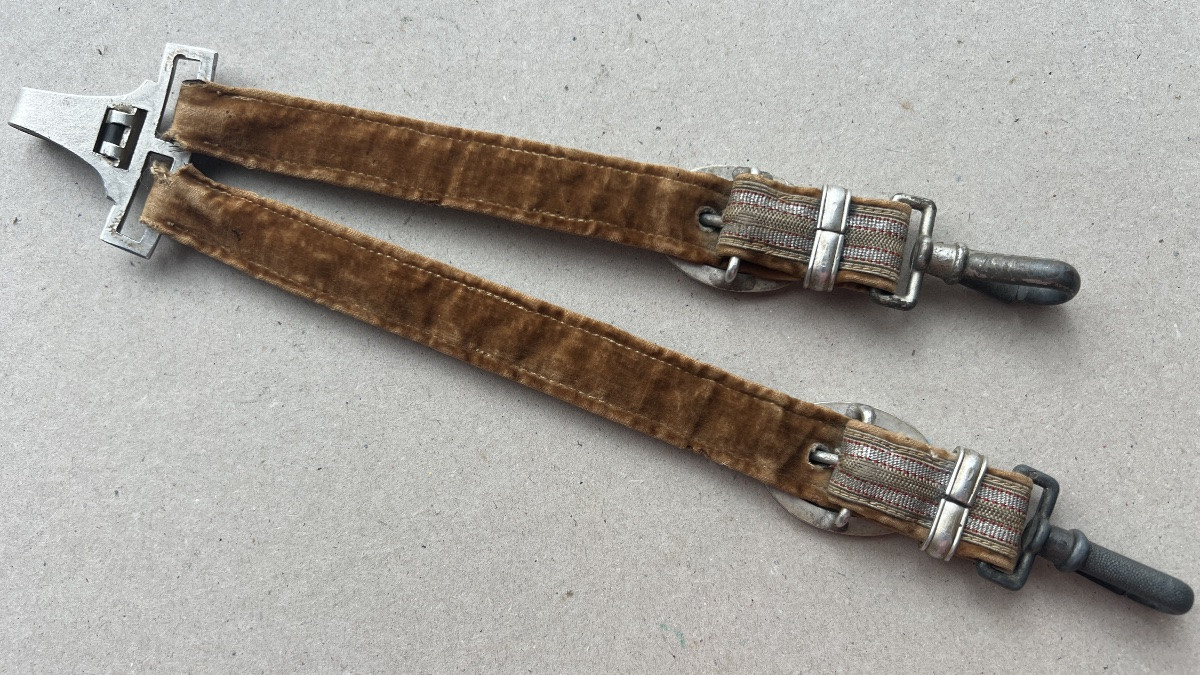 Drk Officer's German Dagger Hangers-photo-4