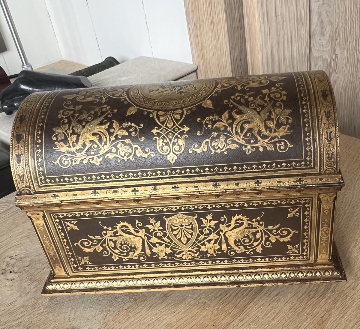 Large Toledo Damascene Iron Case Of Superior Quality-photo-2