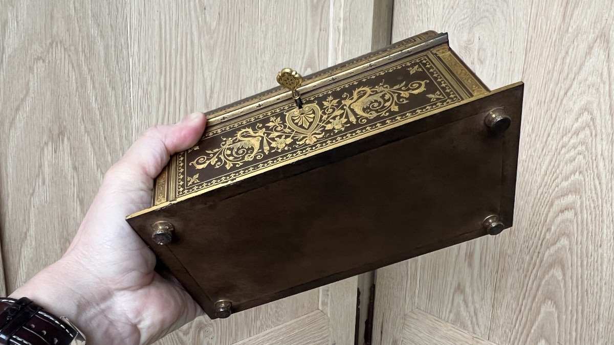 Large Toledo Damascene Iron Case Of Superior Quality-photo-4