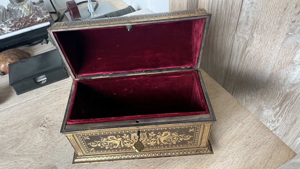 Large Toledo Damascene Iron Case Of Superior Quality-photo-8