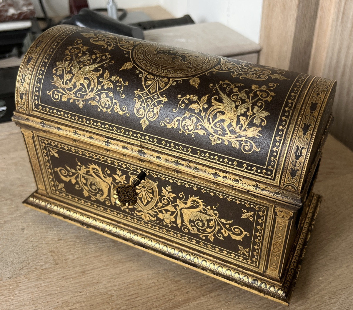 Large Toledo Damascene Iron Case Of Superior Quality