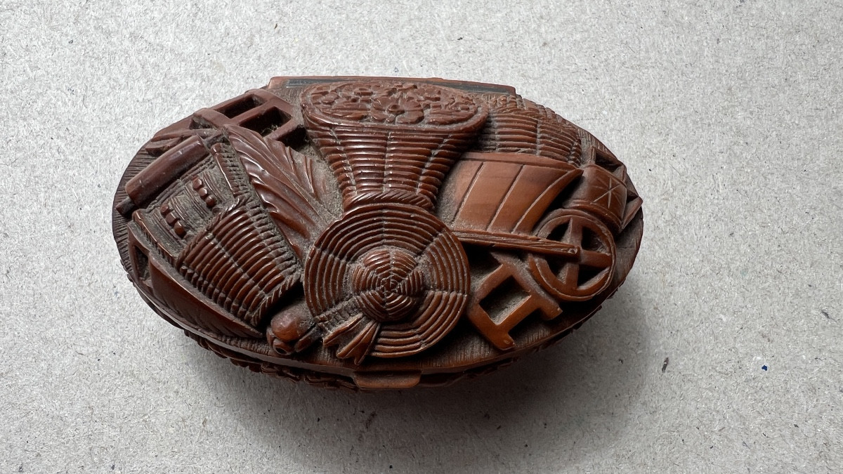  Corozo Snuff Box