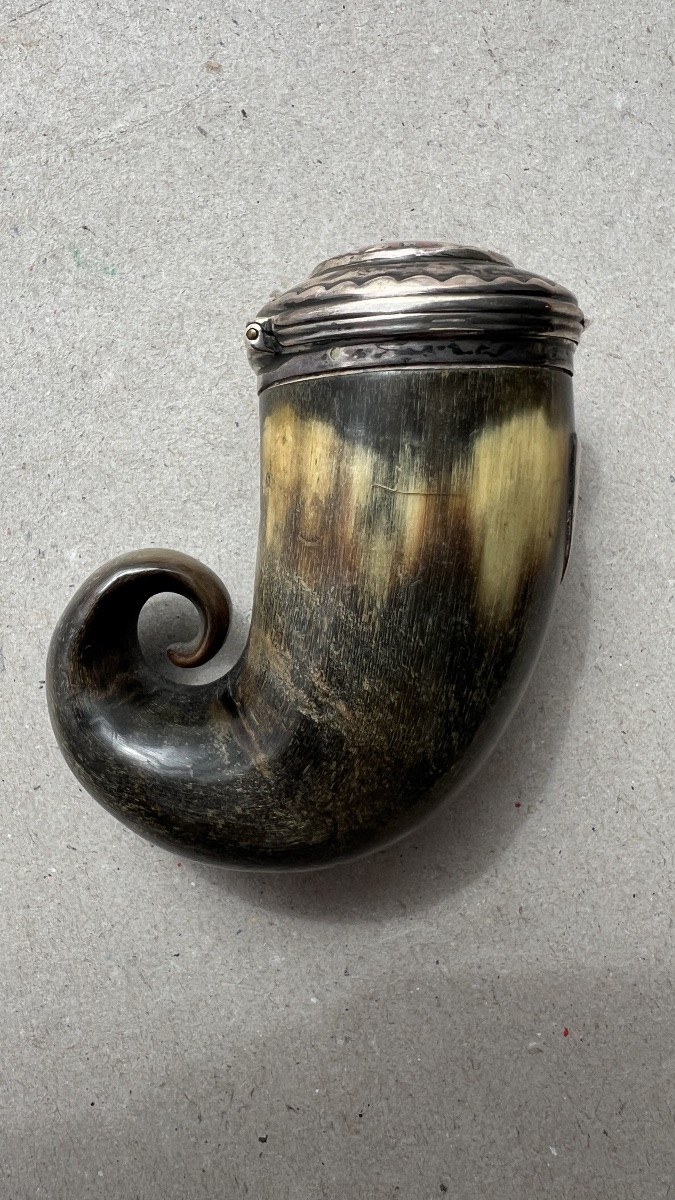 petite tabatière en corne et argent-photo-2
