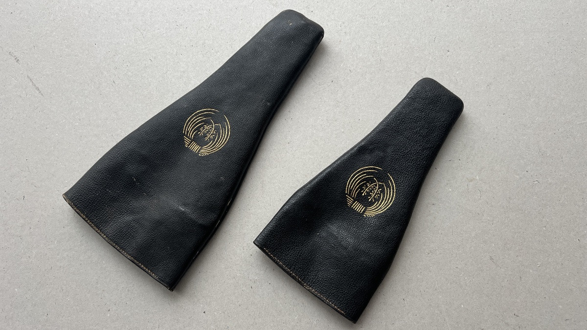 Pair Of Japanese Samurai Dai Sho Sword Grip Covers-photo-2