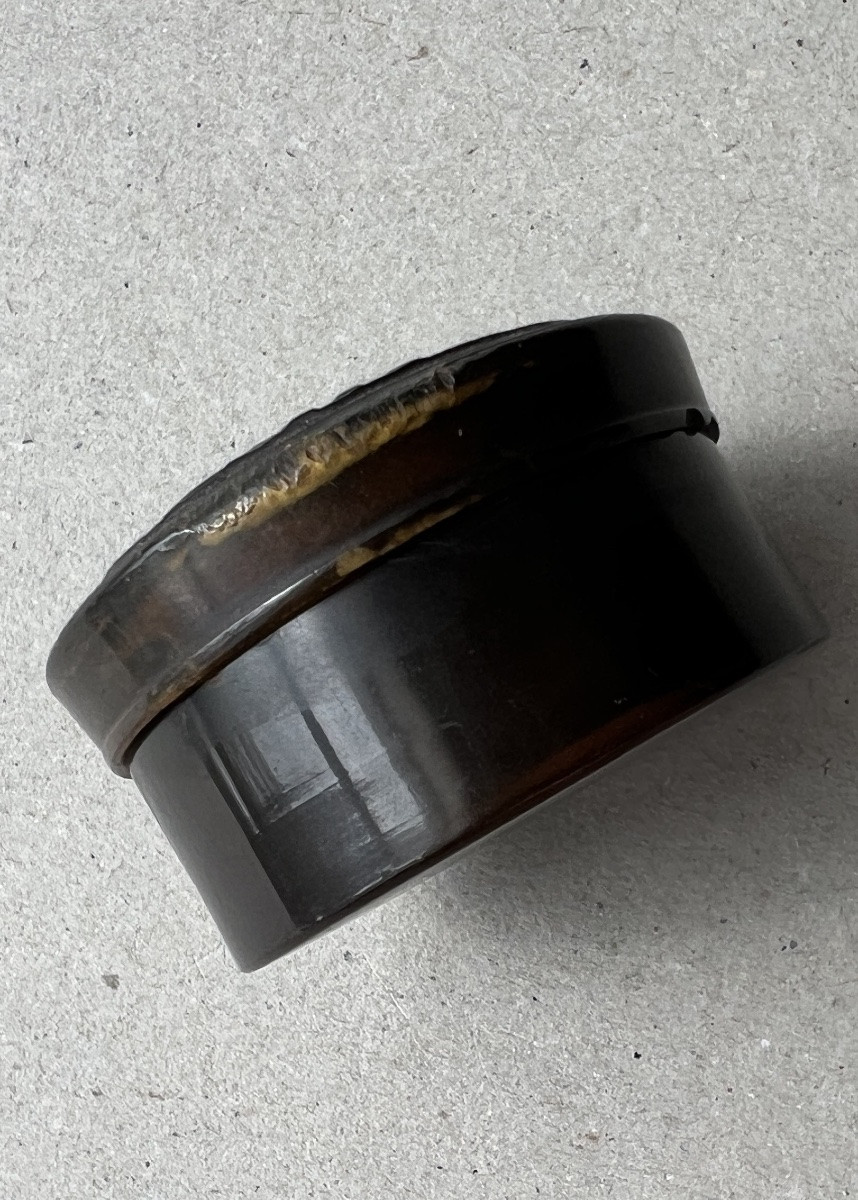 Pressed Horn Snuff Box  Royaliste And Napoleon In Secret Inside-photo-2