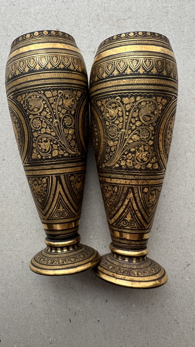 paire de vases en fer damasquiné de Tolède-photo-3