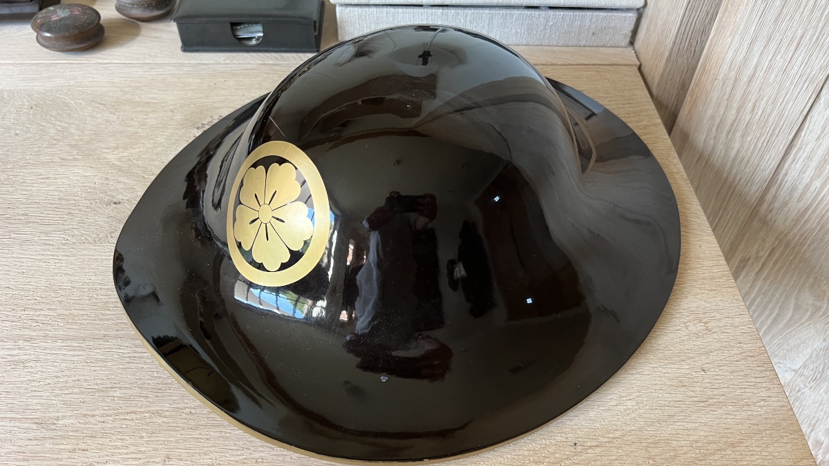 One-piece Black Lacquered Samurai Jingasa 