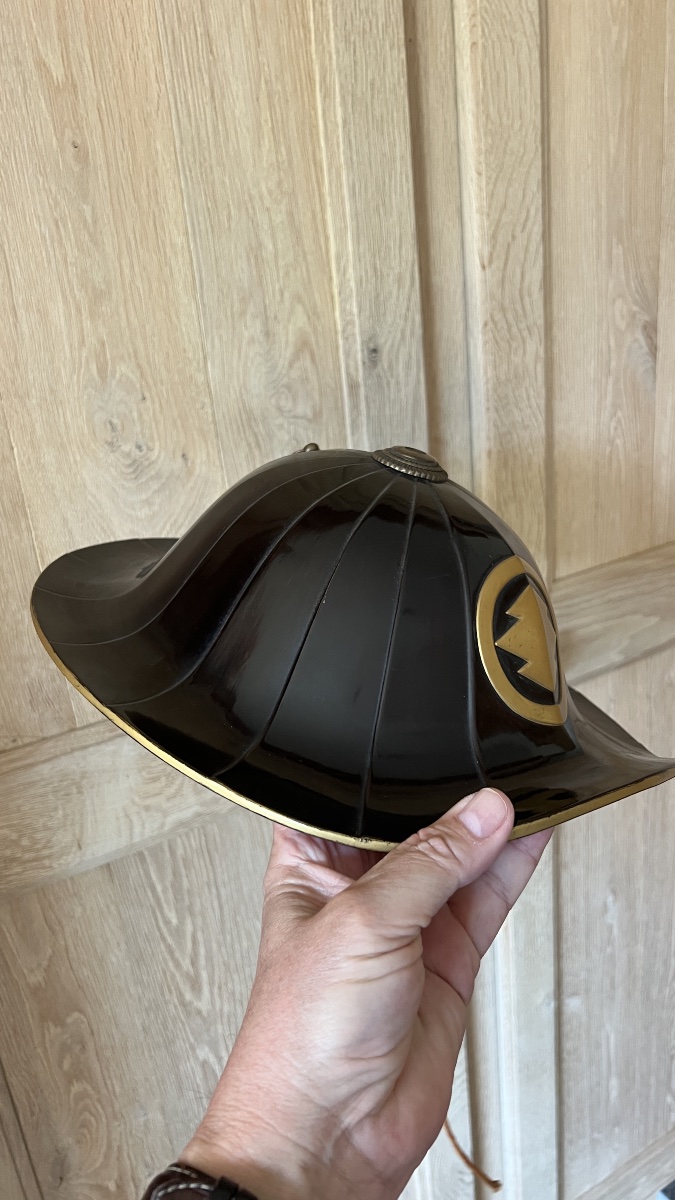 haut jingasa de samurai laque noir or -photo-7