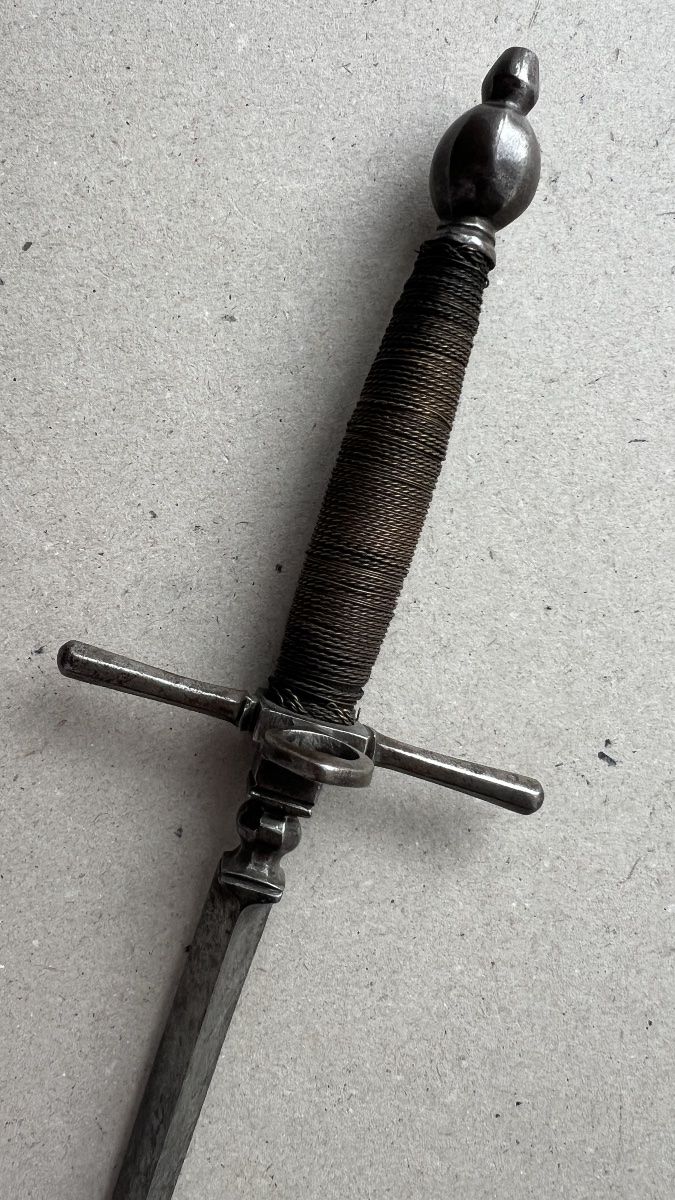 Italian Stiletto Dagger -photo-2