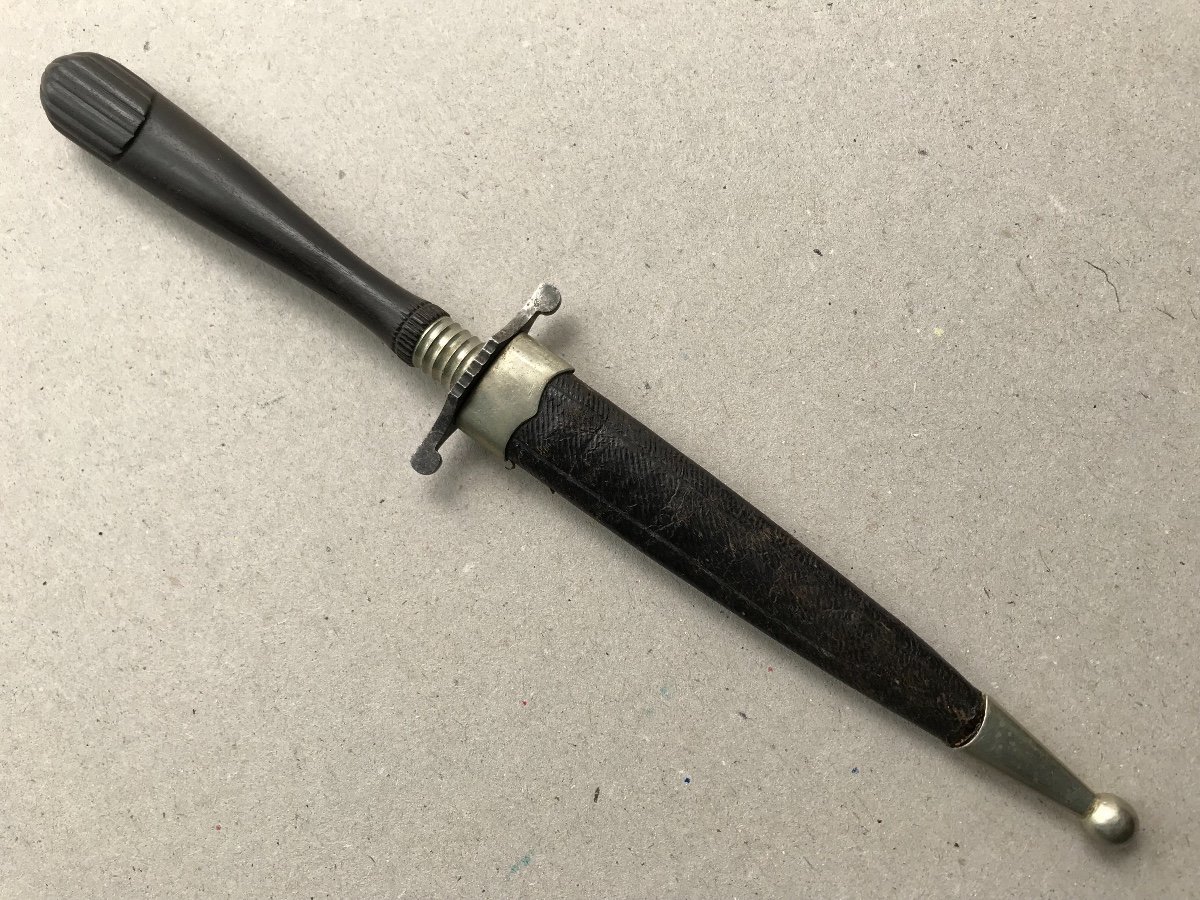 Small Stylus Dagger