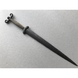 Antennae Dagger