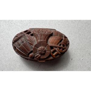  Corozo Snuff Box