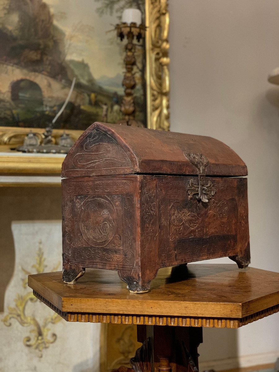 17th Century Leather Candle Holder-photo-3