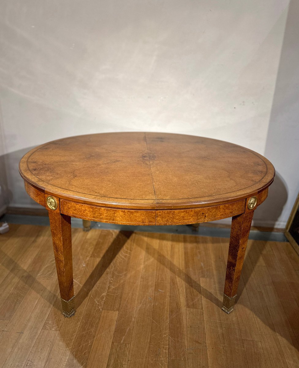 End Of The 19th Century Oval Table In Maple -photo-3