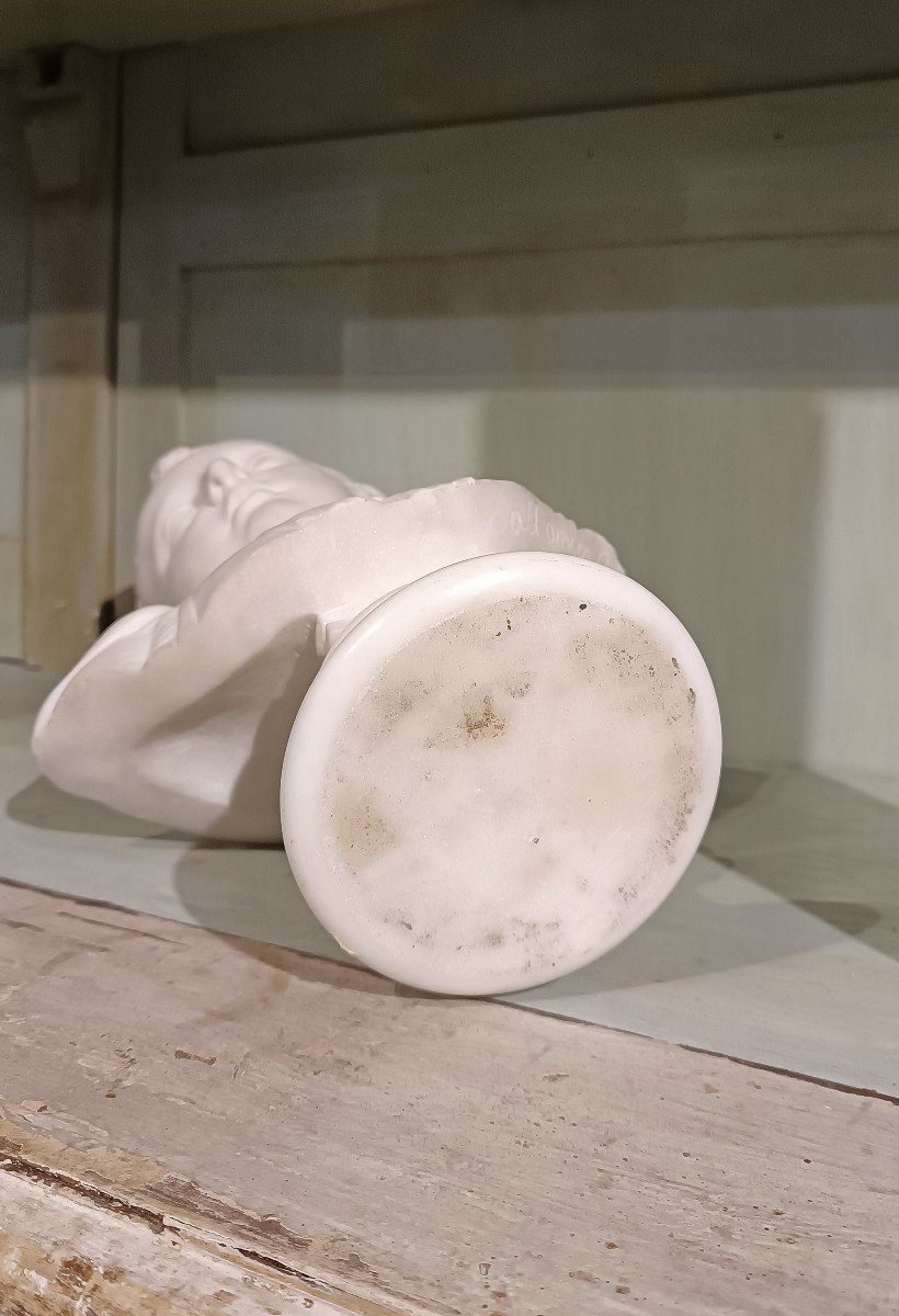 Late 18th-early 19th Century Marble Bust Of A Young Charioteer-photo-5