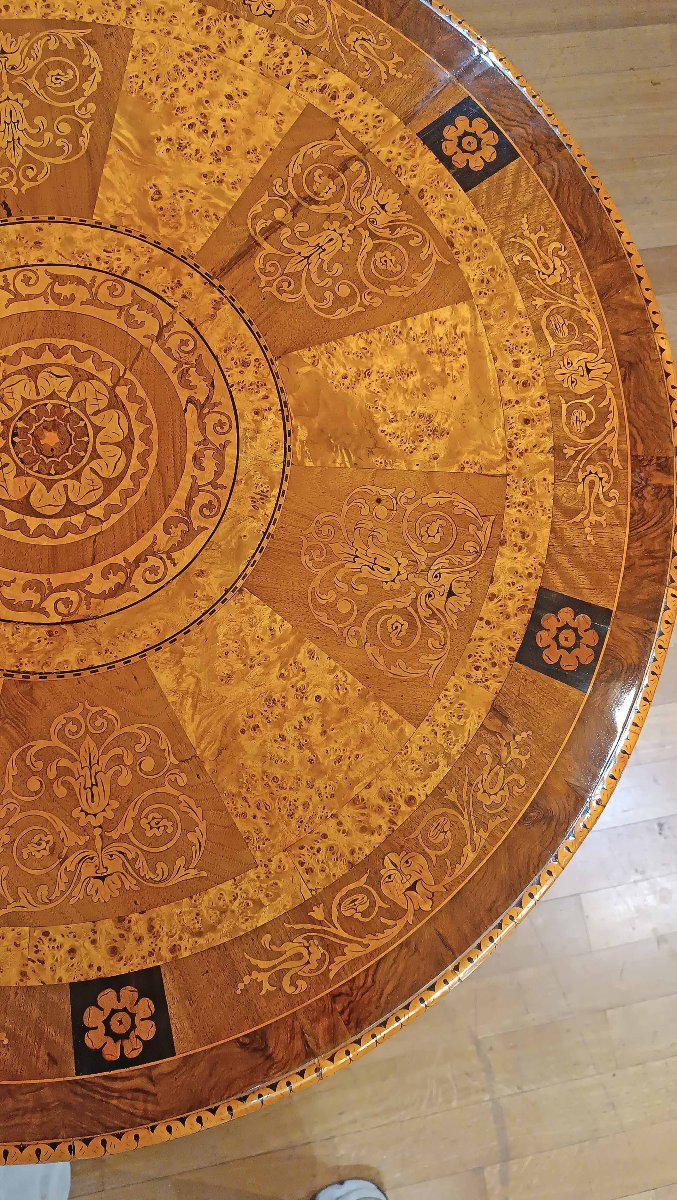 Early 19th Century Charles X Center Table With Inlays-photo-5