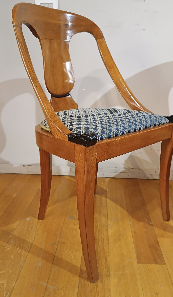 First Half Of The 19th Century Charles X Small Armchairs In Walnut -photo-2