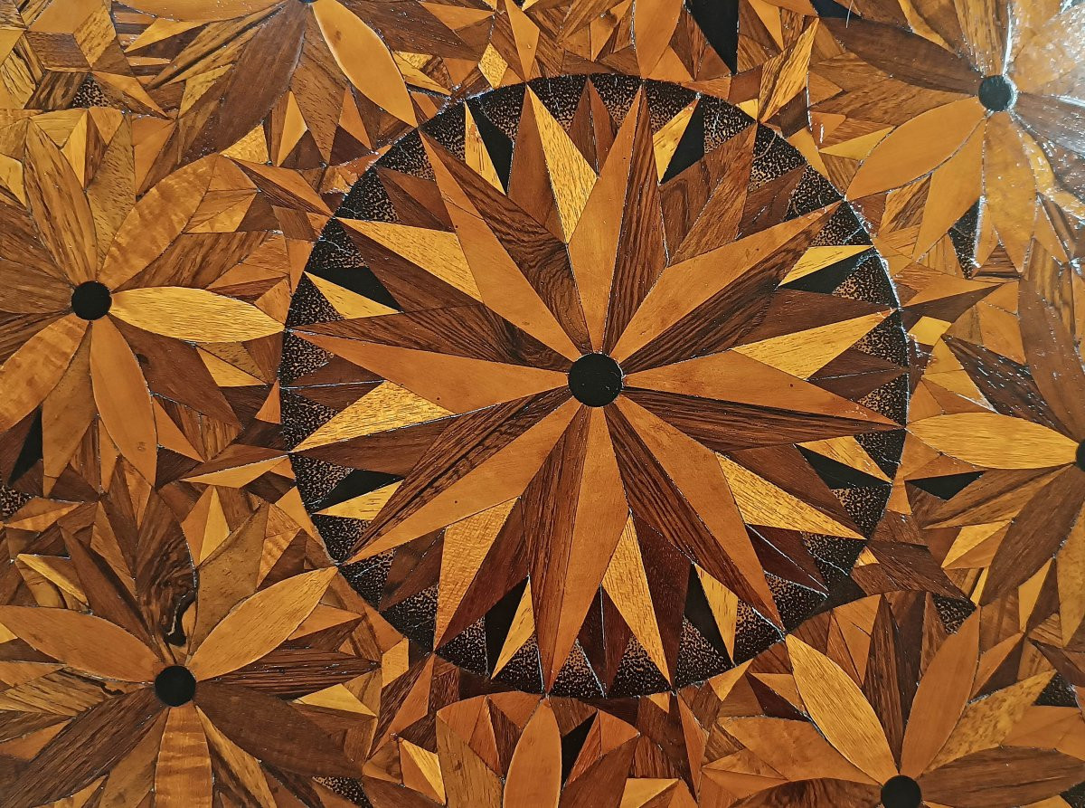 First 19th Century Charles X Coffee Table With Inlaid Top -photo-2