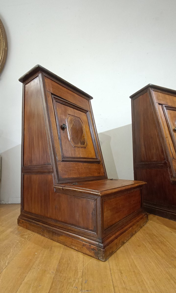 Late 17th Century Pair Of Louis XIV Walnut Kneelers -photo-8