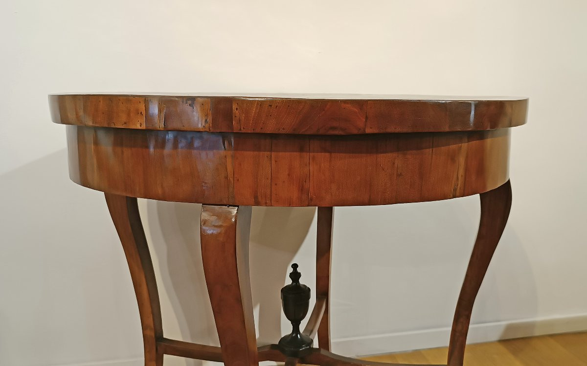 Late 18th Century Directoire Coffee Table With Walnut Veneer-photo-1